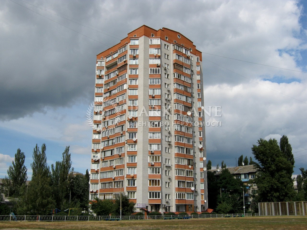  Нежилое помещение, ул. Красноткацкая, Киев, G-629771 - Фото 1