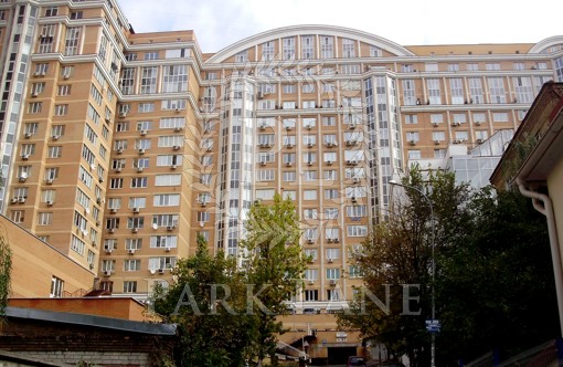 Apartment Tutunnyka Vasylia (Barbiusa Anri), 5в, Kyiv, R-56972 - Photo